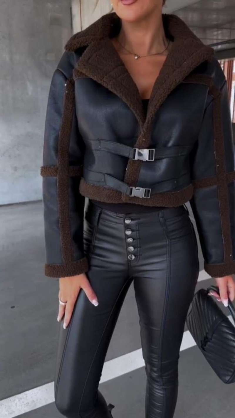 Fur-Integrated Short Large-Lapel Jacket - Image 8