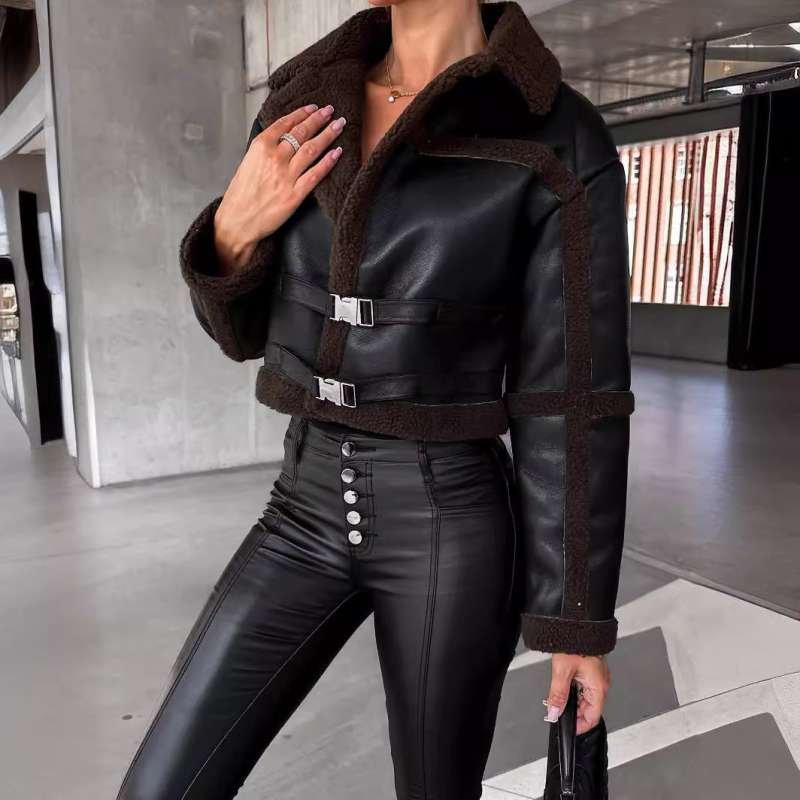 Fur-Integrated Short Large-Lapel Jacket - Image 4